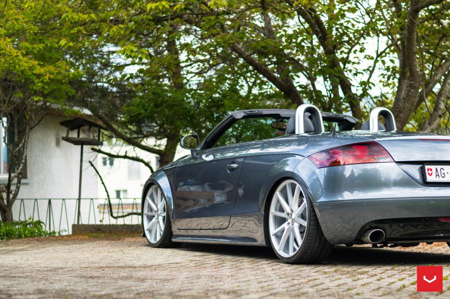 Детали экстерьера Audi TT Roadster on Vossen Wheels (VFS1) 2017 года  (фото 2 из 23)